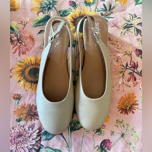 SoftWalk Largo Pump size 12 M